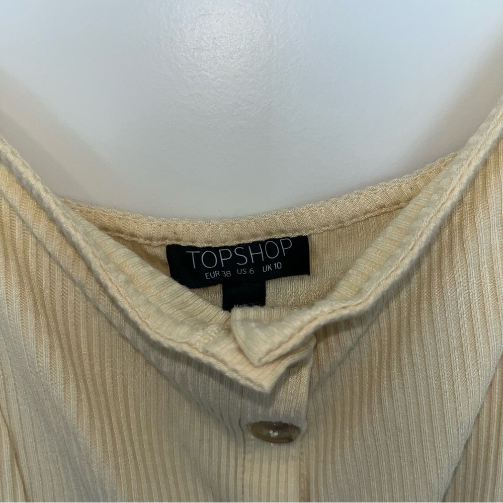TopShop Ribbed Button Down Mini
Dress Tie Sleeve Size 6 - Picture 4 of 5